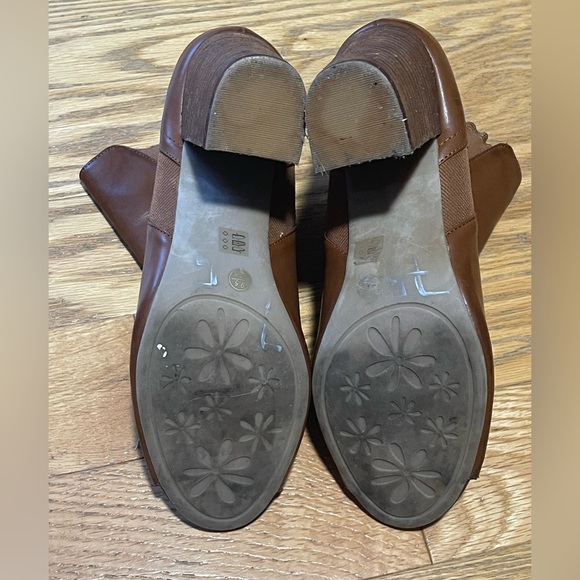 Chinese Laundry Open Toe Booties - Picture 7 of 7